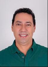 LÉO