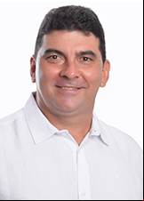 SUETONEO MOURA