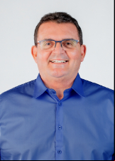 LUCIANO DE MENININHA